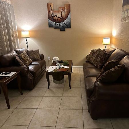 홈스테드 Speedway Blvd Townhouse 빌라 외부 사진